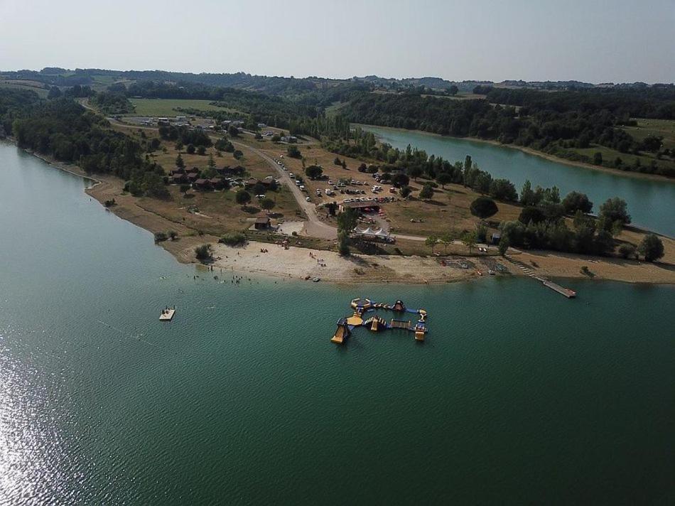 Les Chalets Du Lac De La Gimone Saint-Blancard Eksteriør billede